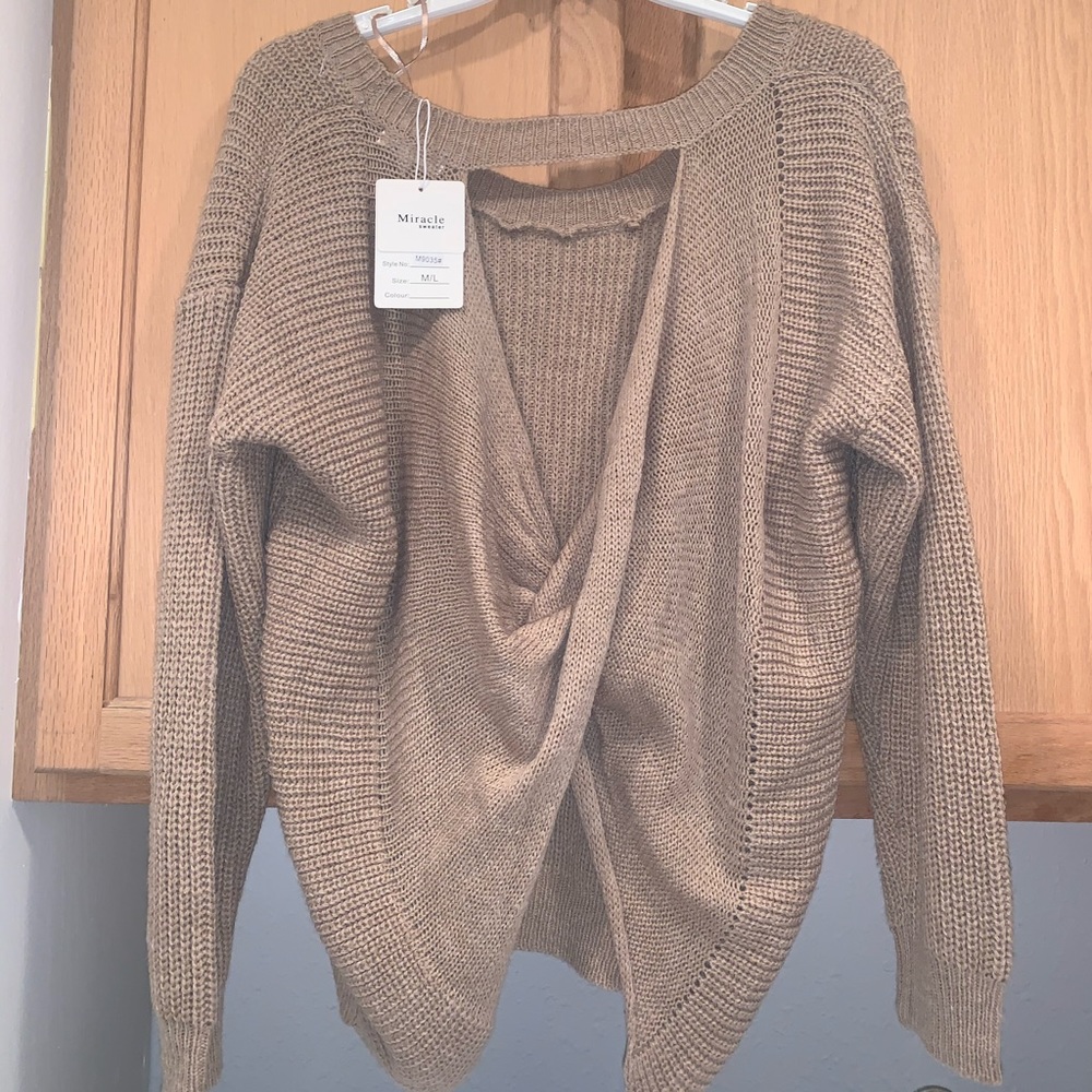 Miracle Sweater Twist Back Size M/L